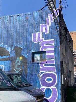 Art Alley by null
