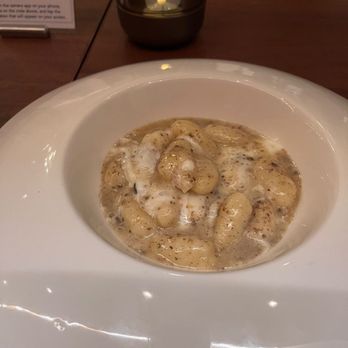 Senia - Potato Gnocchi - Cocktail Bars Near Me - Honolulu, Hawaii