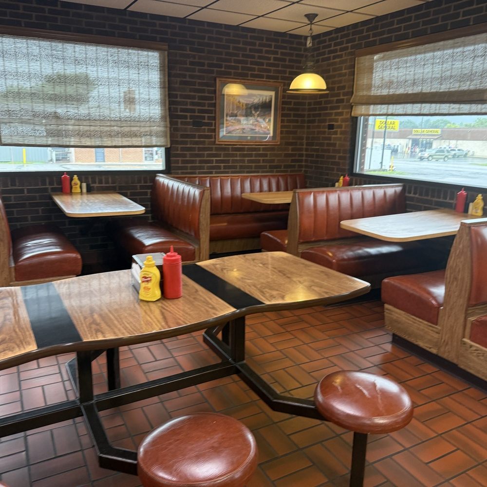 Milky Way Restaurant - Interior - New American Near Me - Fort Loudon, Pennsylvania Milky Way Restaurant - Interior - New American Near Me - Fort Loudon, Pennsylvania