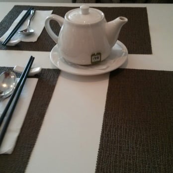 Bali Restaurant - Tasteful table setting - Singaporean Near Me - Richmond Hill, Ontario Bali Restaurant - Tasteful table setting - Singaporean Near Me - Richmond Hill, Ontario