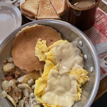 Hickory Valley Farm Restaurant - 1 Little Piggy Combo - Breakfast & Brunch Near Me - Swiftwater, Pennsylvania Hickory Valley Farm Restaurant - 1 Little Piggy Combo - Breakfast & Brunch Near Me - Swiftwater, Pennsylvania