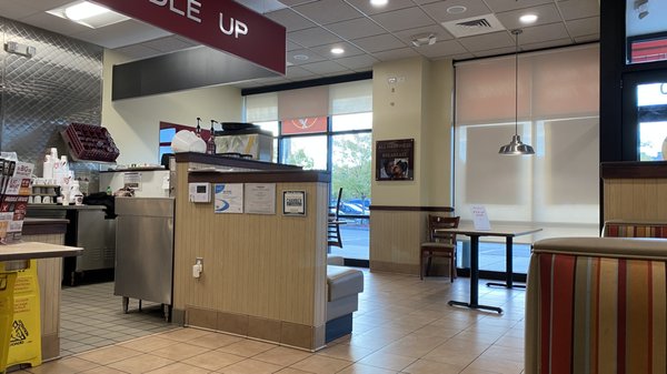 HUDDLE HOUSE - Updated January 2025 - 92 Photos & 100 Reviews - 473