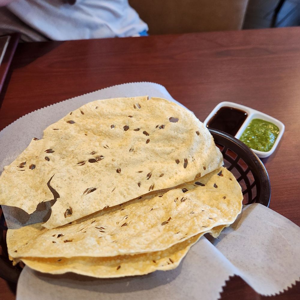 Peppers Restaurant - Free flat bread and chutney - Indian Near Me - Jamestown, North Carolina Peppers Restaurant - Free flat bread and chutney - Indian Near Me - Jamestown, North Carolina