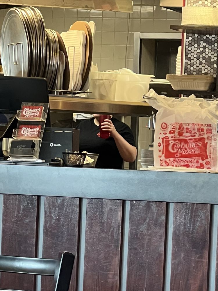 Carbone's Pizzeria