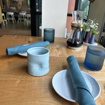 Lion and Owl - place setting and coffee - Breakfast & Brunch Near Me - Eugene, Oregon