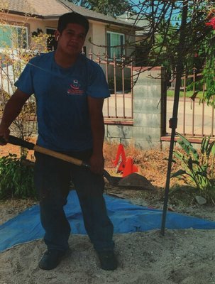 small job to big jobs with professional Service Technicians - Professional Service Technicians Men or Female at work in your home small job to big jobs with professional Service Technicians - Professional Service Technicians Men or Female at work in your home