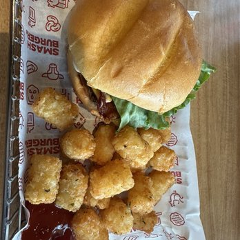 Smashburger - Single bacon smash with smash tots. (Rosemary, garlic) - Burgers Near Me - Anchorage, Alaska