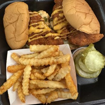 Dave's Hot Chicken - Chicken meal no coleslaw - Chicken Shop Near Me - Montgomery, Alabama Dave's Hot Chicken - Chicken meal no coleslaw - Chicken Shop Near Me - Montgomery, Alabama