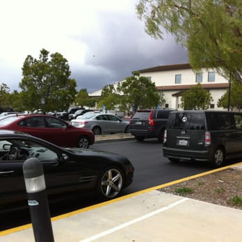 Pioneer Middle School - Parking during after school pickup - Middle Schools & High Schools Near Me - Tustin, California Pioneer Middle School - Parking during after school pickup - Middle Schools & High Schools Near Me - Tustin, California