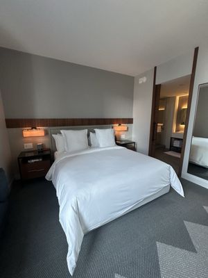 Four Seasons Hotel Nashville by null