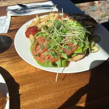Kula Lodge & Restaurant - Breakfast & Brunch Near Me - Kula, Hawaii Kula Lodge & Restaurant - Breakfast & Brunch Near Me - Kula, Hawaii