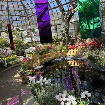 Lincoln Park Conservatory - Parks Near Me - Chicago, Illinois