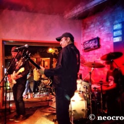 El Carmen 13 - Concierto de Vargas Blues Band