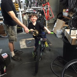 Rockland Cycle - In the saddle.