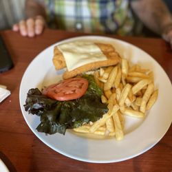 The Grapevine Grille