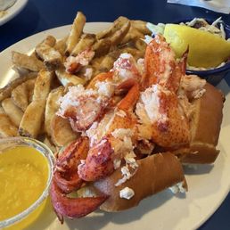 Warm New England Lobster Roll Warm New England Lobster Roll