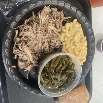 Miller’s Barbeque - Pulled pork plate - Barbeque Near Me - Bay Minette, Alabama Miller’s Barbeque - Pulled pork plate - Barbeque Near Me - Bay Minette, Alabama