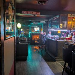 UP Station Bar & Grill - Stopping by for a beer.