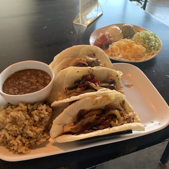 Peppercorn Scratch Kitchen - Chicken Fajita Tacos - Breakfast & Brunch Near Me - Columbia, Tennessee