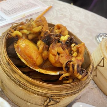 Very Fair Seafood cuisine - Curry cuttlefish - Seafood Near Me - Toronto, Ontario Very Fair Seafood cuisine - Curry cuttlefish - Seafood Near Me - Toronto, Ontario