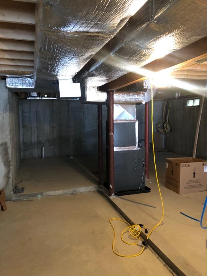 Slide of M&M Heating & Cooling