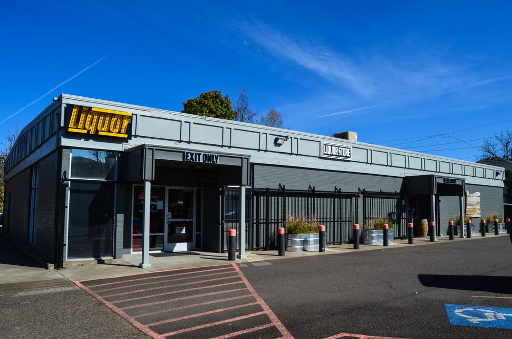 WASHINGTON STREET LIQUOR STORE Updated September 2024 11 Photos