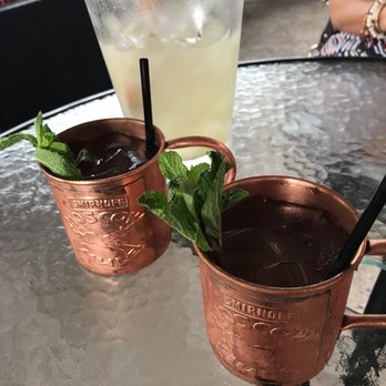 Earls Kitchen + Bar - New American Near Me - Miami, Florida Earls Kitchen + Bar - New American Near Me - Miami, Florida