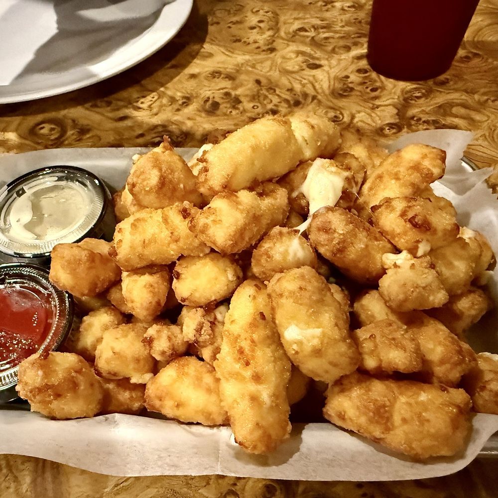 Burt's Place - Cheese curds - Pizza Near Me - Morton Grove, Illinois