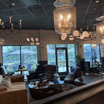 The Farmhouse Tuscan - Lounge seating. - Tuscan Near Me - Alexandria, Virginia The Farmhouse Tuscan - Lounge seating. - Tuscan Near Me - Alexandria, Virginia