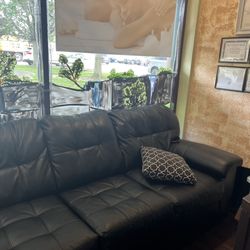 Calmer U Holistic Health Center & Spa