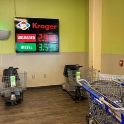Kroger - Gas prices posted by the entrance/ exit