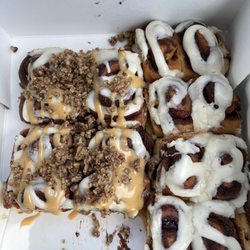 Refresh Travel Plaza - Ummm 16 pack of combo bon bites...8 of each...