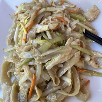 King Noodle House - Chicken hand shaved noodles. (Custom) - Chinese Near Me - Everett, Washington