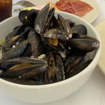 Gale's - Amazing mussels - Italian Near Me - Pasadena, California Gale's - Amazing mussels - Italian Near Me - Pasadena, California