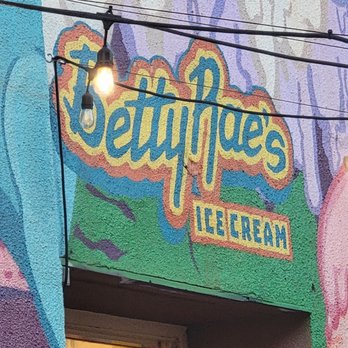 BETTY RAE’S ICE CREAM - Updated July 2024 - 483 Photos & 343 Reviews ...