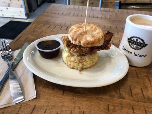 Maple Street Biscuit Company by null