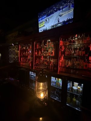 Daisy Dukes Honky Tonk by null