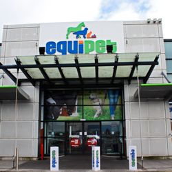 Equipet Dundalk - Equipet Dundalk Store Front