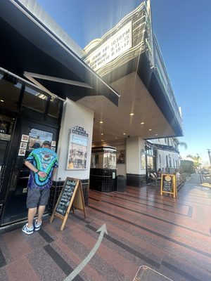 Art Theatre of Long Beach by null