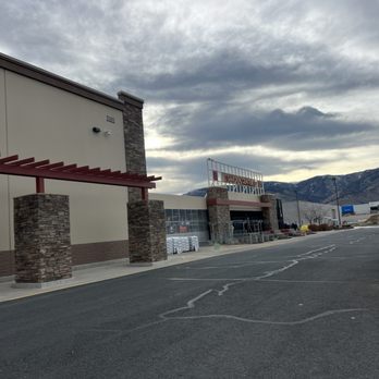 The Home Depot - 11/5/24 Exterior - Hardware Stores Near Me - Carson City, Nevada The Home Depot - 11/5/24 Exterior - Hardware Stores Near Me - Carson City, Nevada