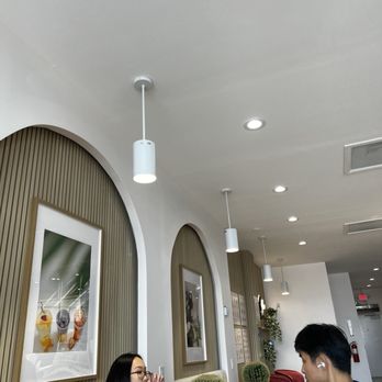 The Moon Coffee - Bubble Tea Near Me - Costa Mesa, California