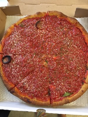 Dough Box Deep Dish & Pan Pizza by null