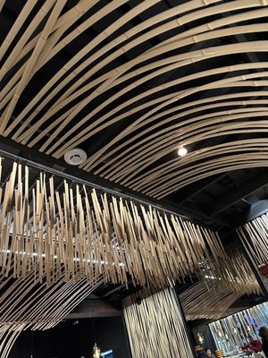 Toni's Sushi Bar by null