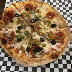 Back Alley Pizza - Graffiti Pizza