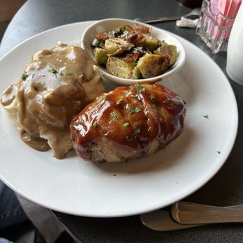 Forx - The best meatloaf ever! - Comfort Food Near Me - Elmira, Michigan Forx - The best meatloaf ever! - Comfort Food Near Me - Elmira, Michigan