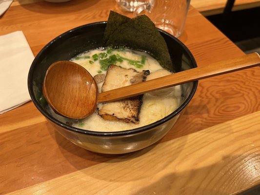 KINTON RAMEN CARREFOUR LAVAL by null