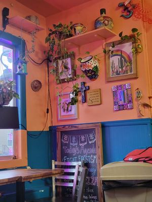 Chiquita's Pizzeria & Mexican Grill by null