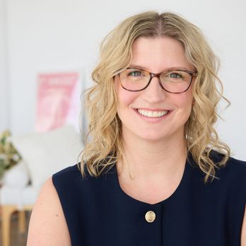 Best Coast Estate Law - Brittany Britton - Trust Attorney - Wills, Trusts, & Probates Near Me - Burbank, California Best Coast Estate Law - Brittany Britton - Trust Attorney - Wills, Trusts, & Probates Near Me - Burbank, California