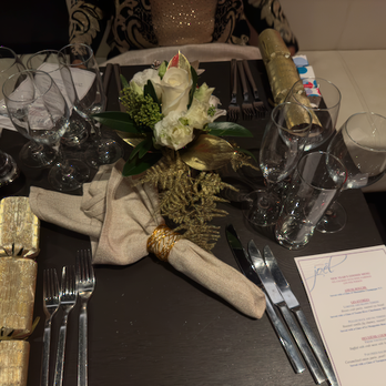 Brasserie Joël - Table setting - Brasseries Near Me - London, XGL Brasserie Joël - Table setting - Brasseries Near Me - London, XGL