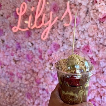 Lily’s Chocolate & Coffee - Dubai Chocolate Strawberries - Desserts Near Me - Vienna, Virginia Lily’s Chocolate & Coffee - Dubai Chocolate Strawberries - Desserts Near Me - Vienna, Virginia
